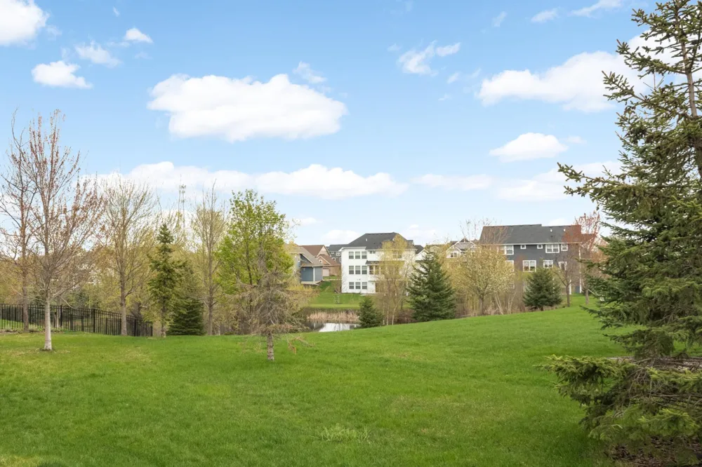 8415 Krey Lake Court Victoria, MN 55386