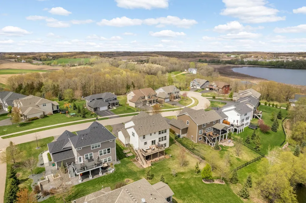 8415 Krey Lake Court Victoria, MN 55386