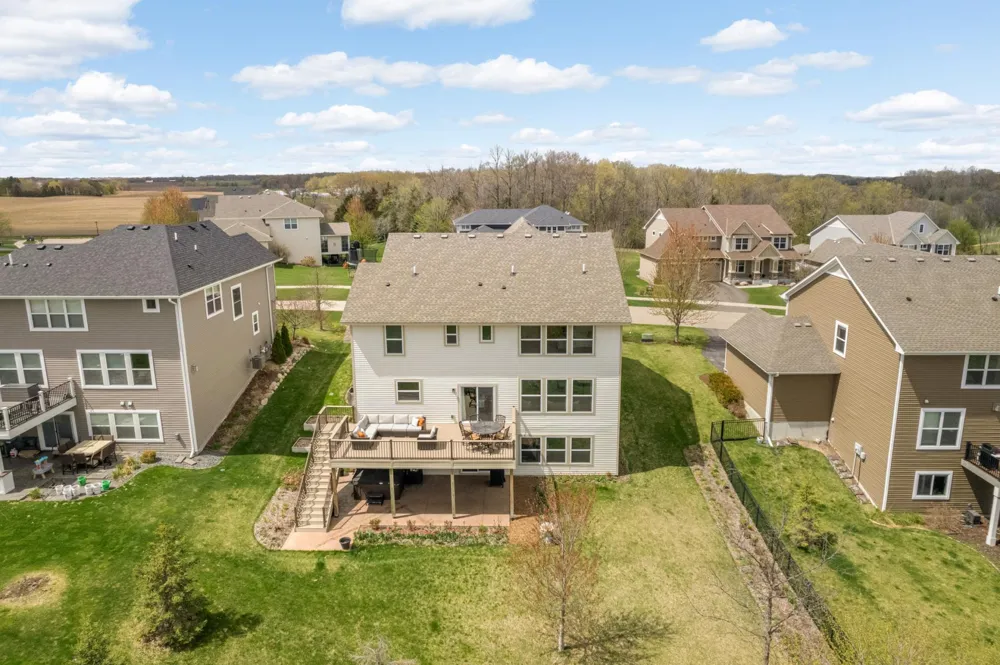 8415 Krey Lake Court Victoria, MN 55386