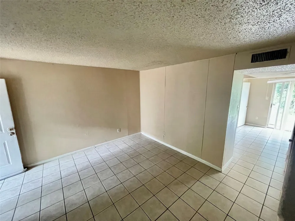 702 Hargest Street #5 Prairie View, TX 77446