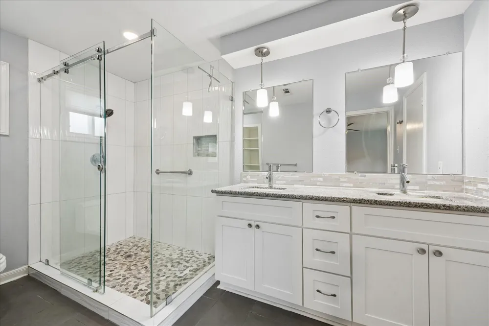 427 Biscayne Boulevard El Lago, TX 77586