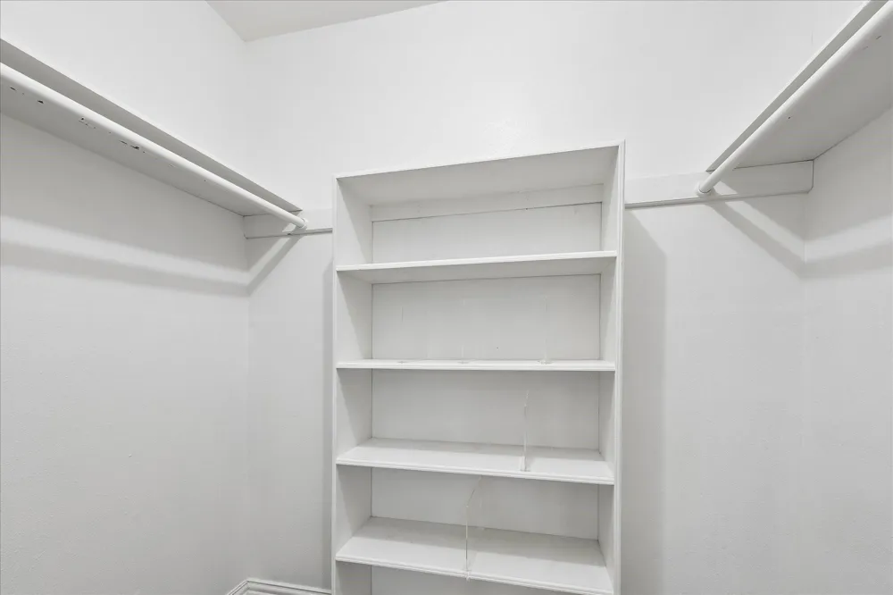 427 Biscayne Boulevard El Lago, TX 77586