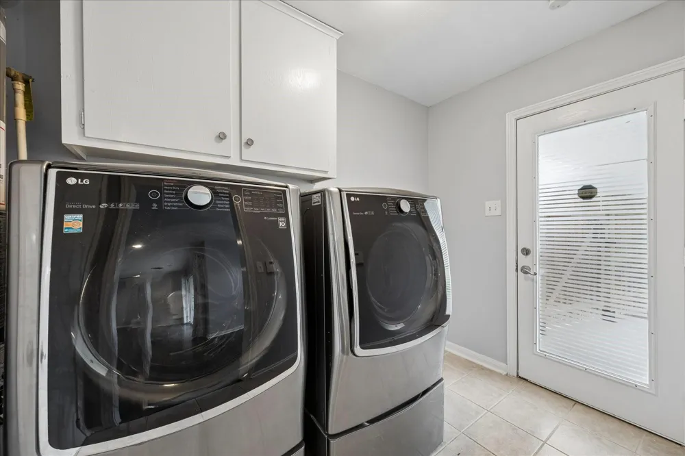 427 Biscayne Boulevard El Lago, TX 77586