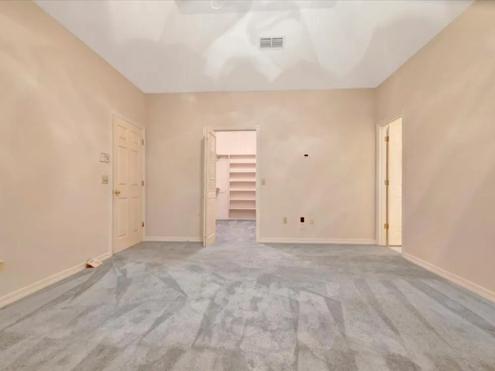 8 Columbia Court Lufkin, TX 75901