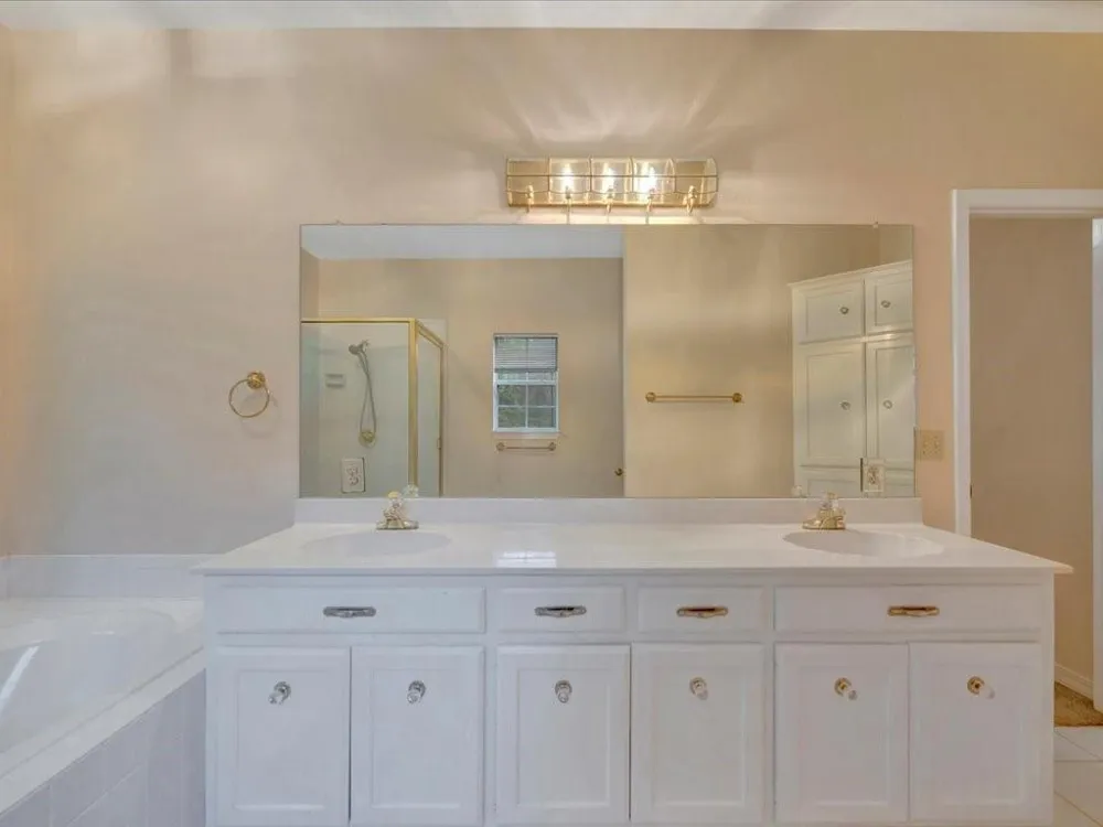 8 Columbia Court Lufkin, TX 75901