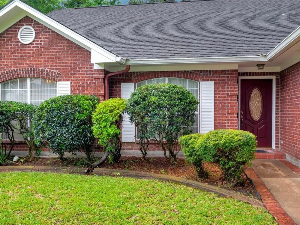 8 Columbia Court Lufkin, TX 75901
