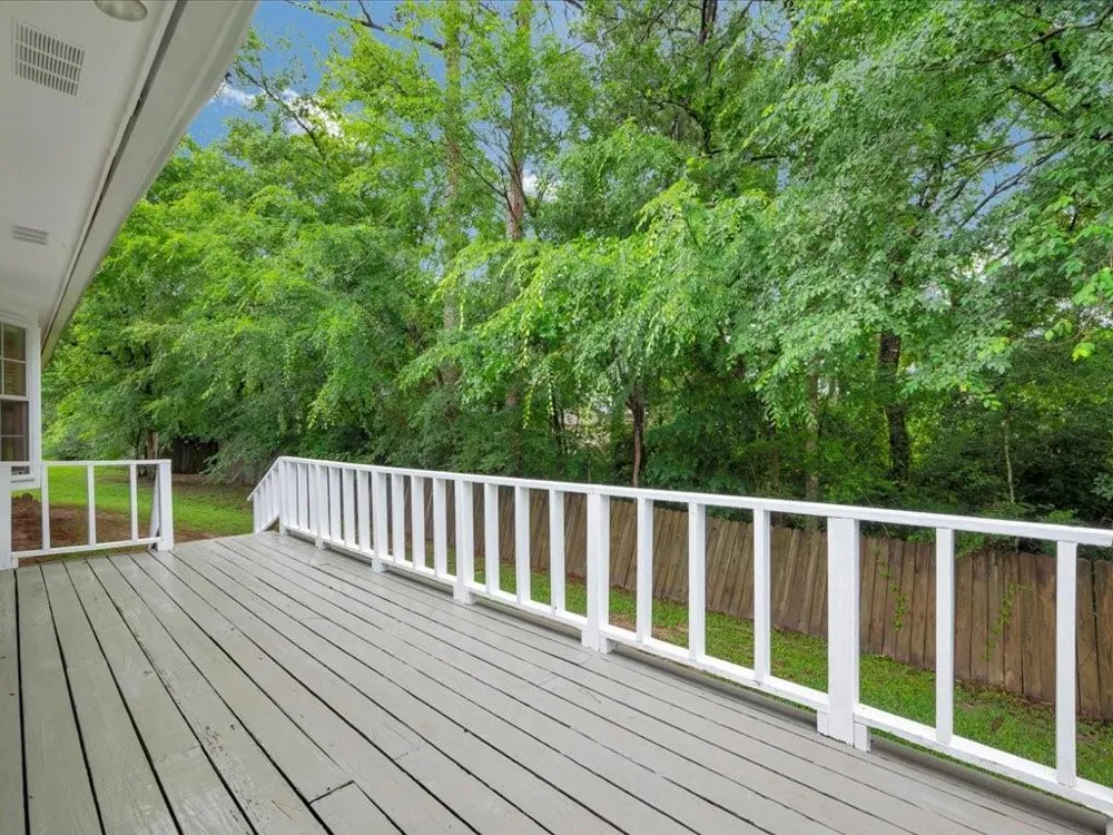 8 Columbia Court Lufkin, TX 75901