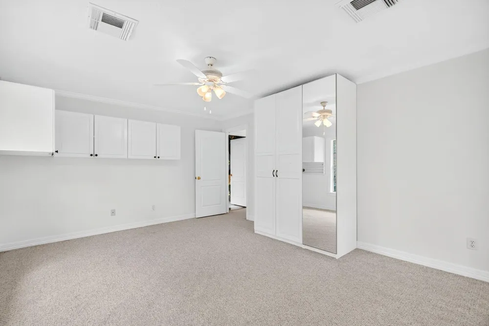 1022 Pinewood Lane Seabrook, TX 77586