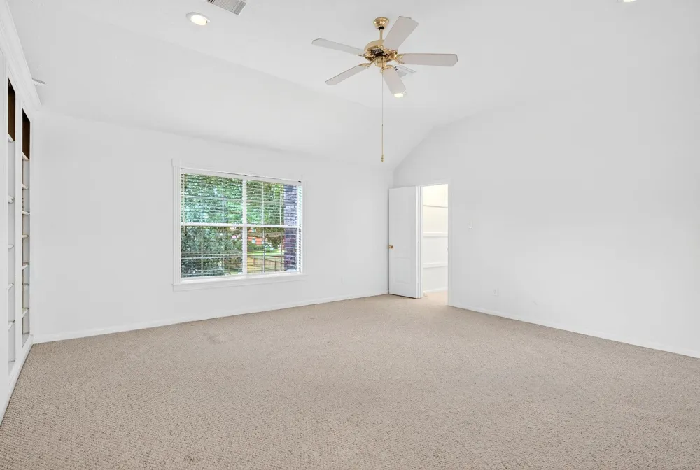 1022 Pinewood Lane Seabrook, TX 77586