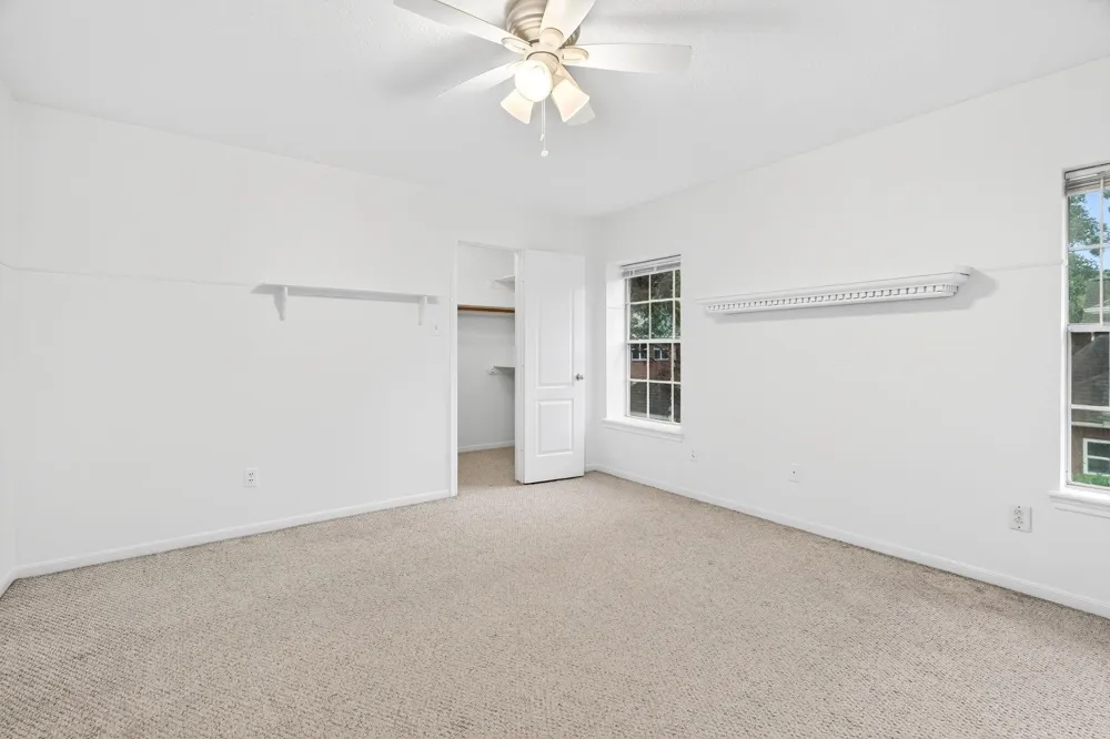 1022 Pinewood Lane Seabrook, TX 77586