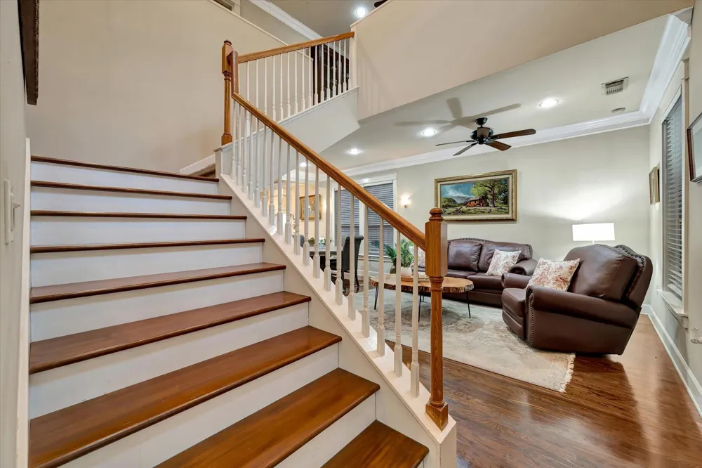 222 Oak Road Road Clear Lake Shores, TX 77565