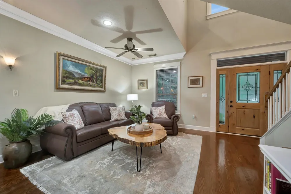 222 Oak Road Road Clear Lake Shores, TX 77565