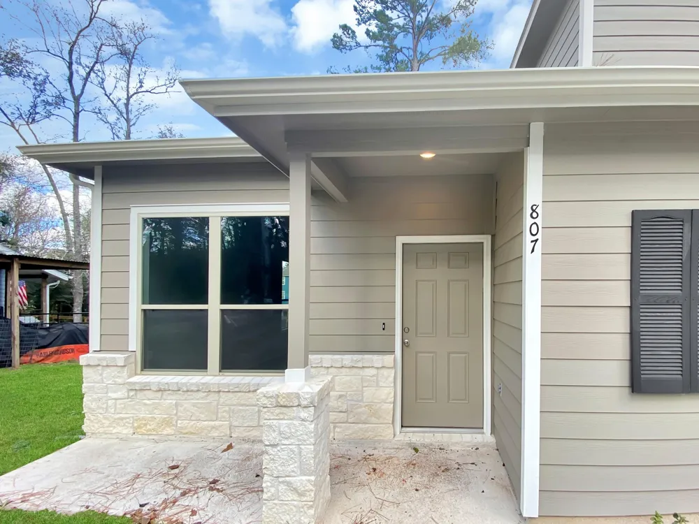 807 Comanche Road Conroe, TX 77316