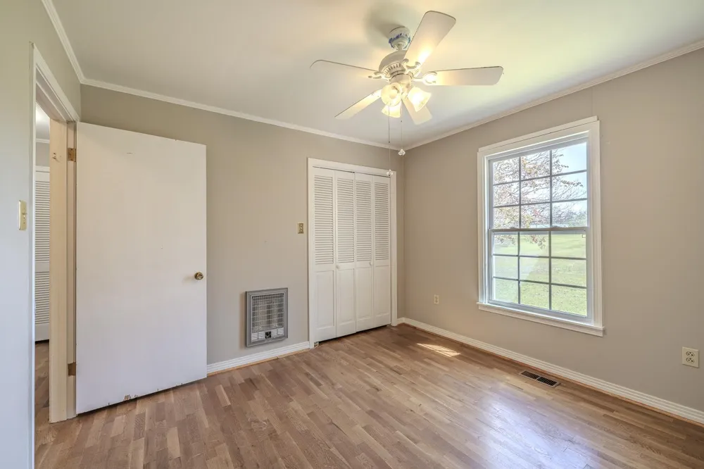 9265 Hwy 128 Savannah, TN 38372