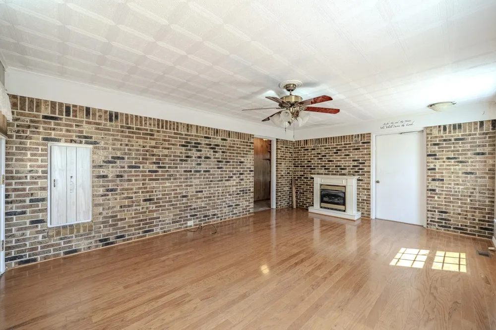 9265 Hwy 128 Savannah, TN 38372