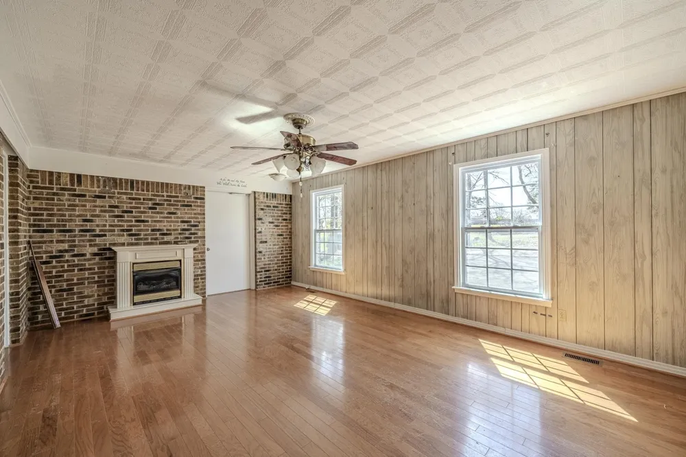 9265 Hwy 128 Savannah, TN 38372