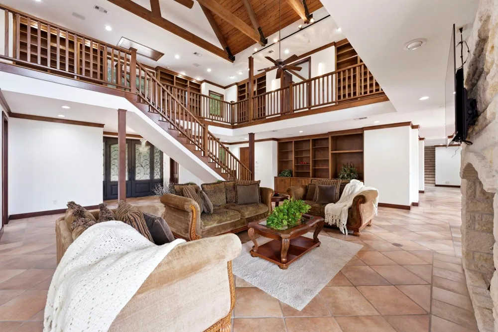 43 Pool Road Richards, TX 77873