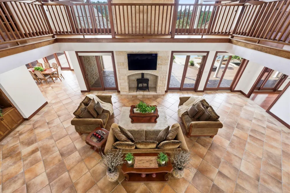 43 Pool Road Richards, TX 77873