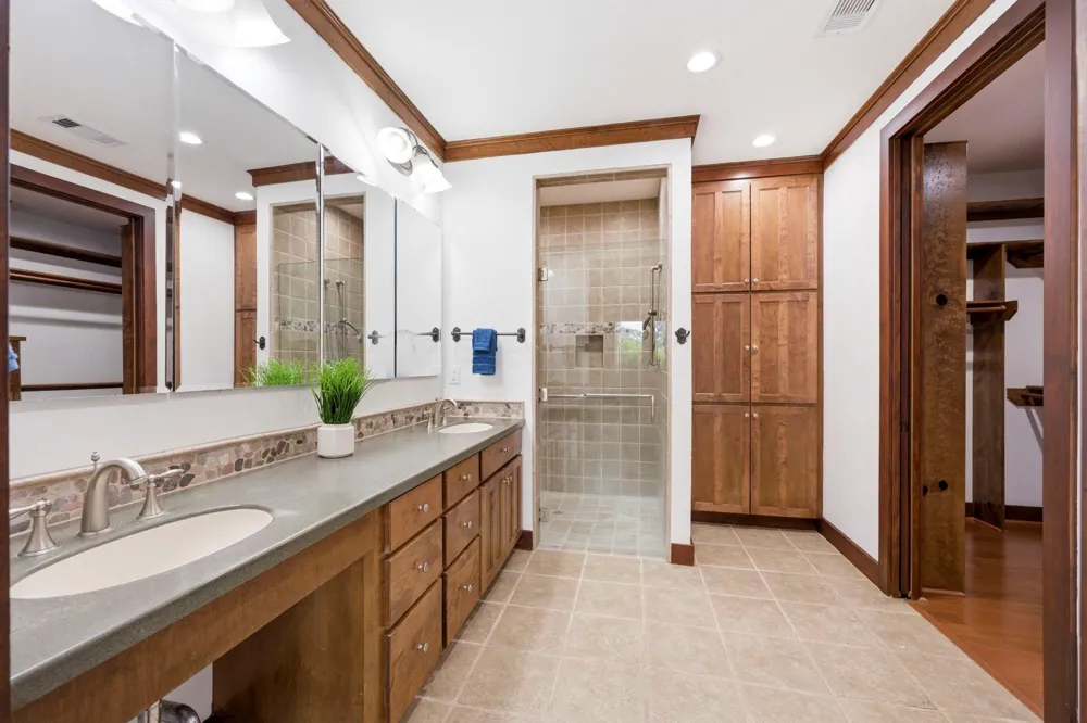 43 Pool Road Richards, TX 77873