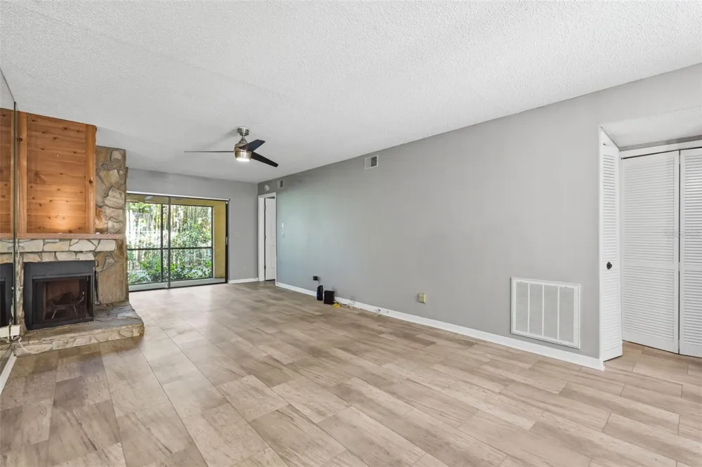 3163 LANDMARK DRIVE #615 Clearwater, FL 33761