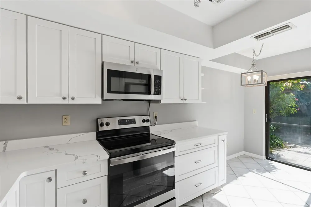 3163 LANDMARK DRIVE #615 Clearwater, FL 33761