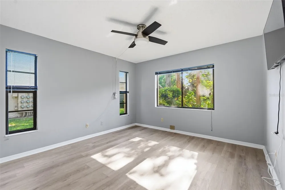 3163 LANDMARK DRIVE #615 Clearwater, FL 33761