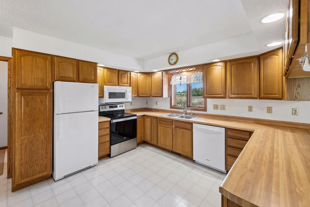 505 3rd Avenue SE Norwood Young America, MN 55397