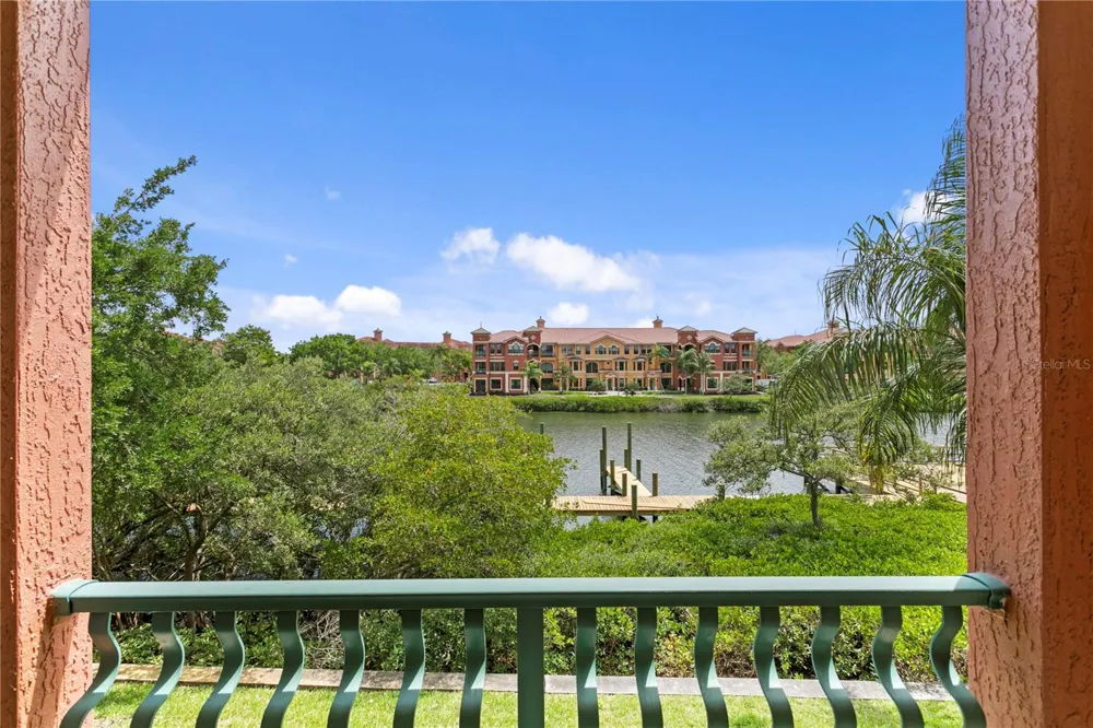 2741 VIA CIPRIANI #914A Clearwater, FL 33764