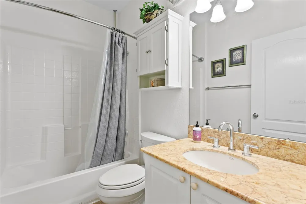 2741 VIA CIPRIANI #914A Clearwater, FL 33764