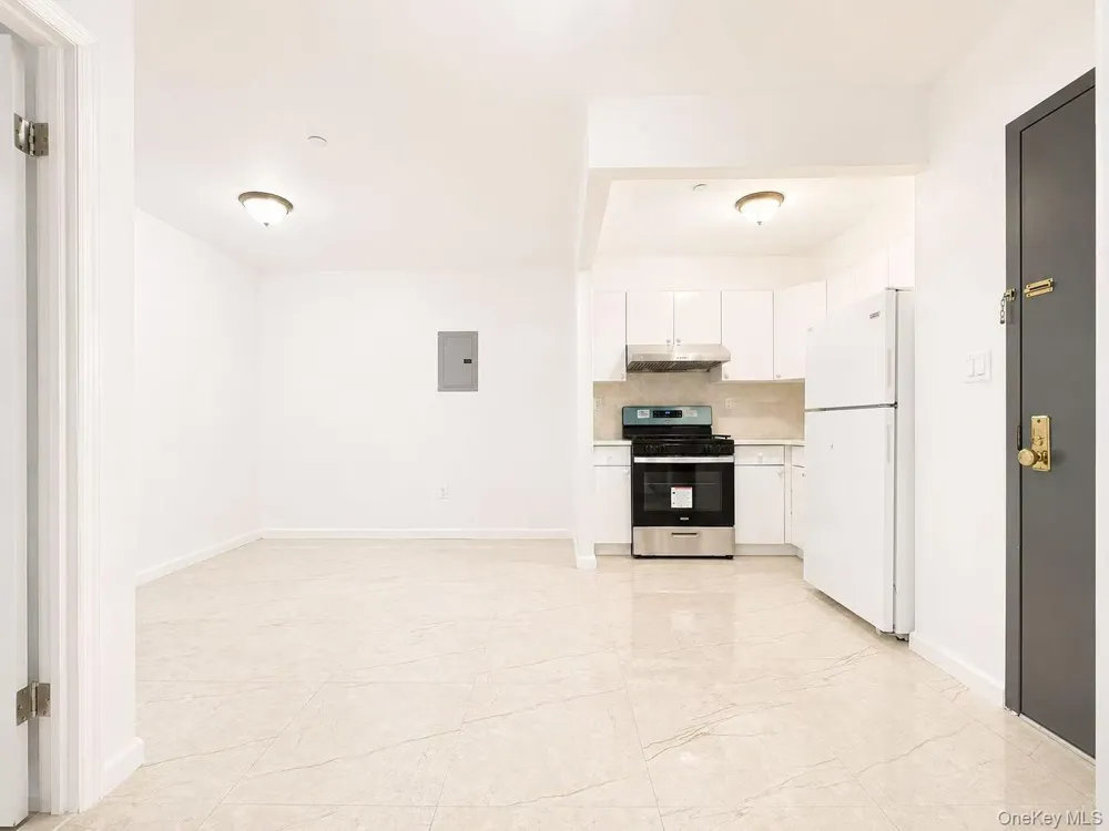 9017 56th Avenue Elmhurst, NY 11373