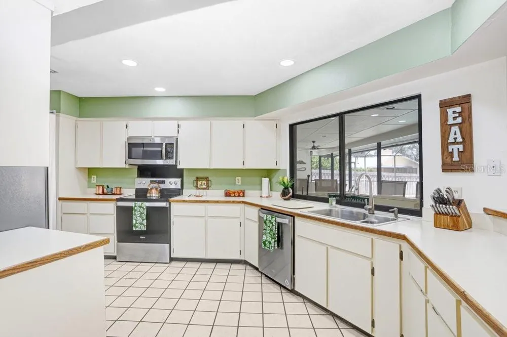 507 SPORTSMAN PARK DRIVE Seffner, FL 33584