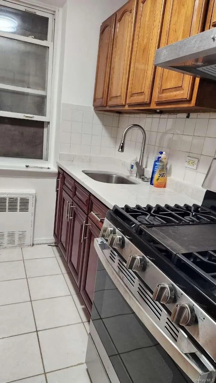 37th Ave 144-24 #5B Flushing, NY 11354