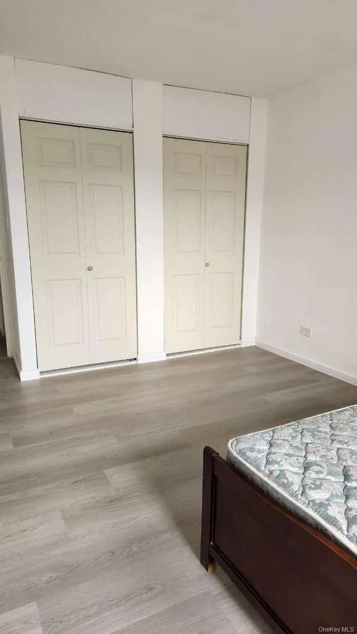 37th Ave 144-24 #5B Flushing, NY 11354