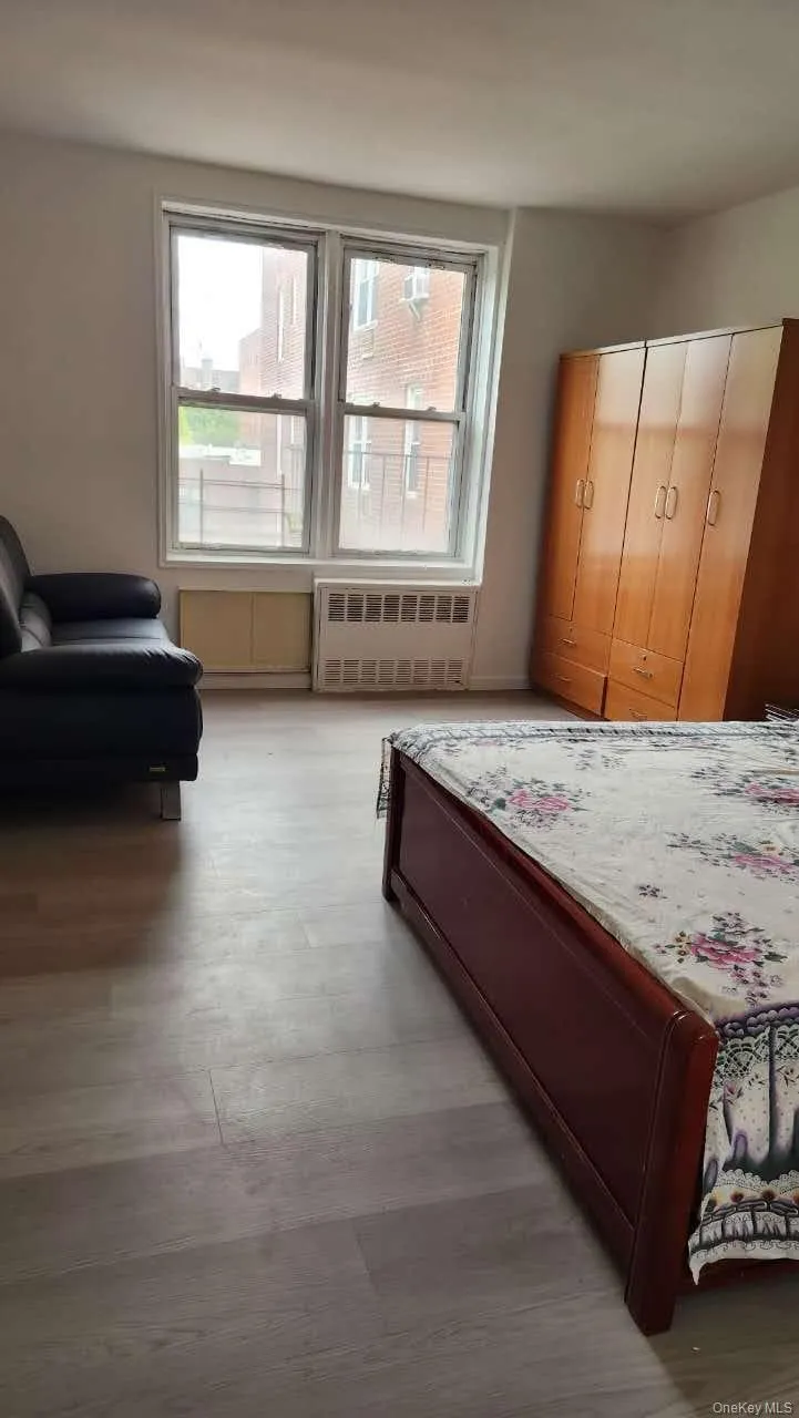 37th Ave 144-24 #5B Flushing, NY 11354