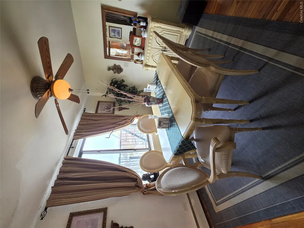 129 Beach 118th Street #5A Rockaway Park, NY 11694