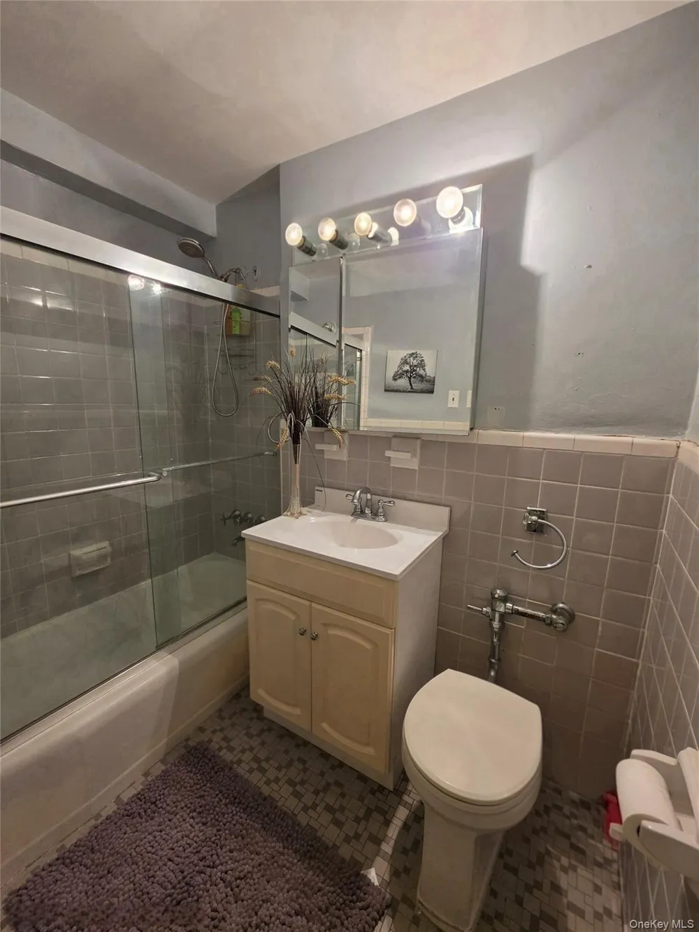 129 Beach 118th Street #5A Rockaway Park, NY 11694