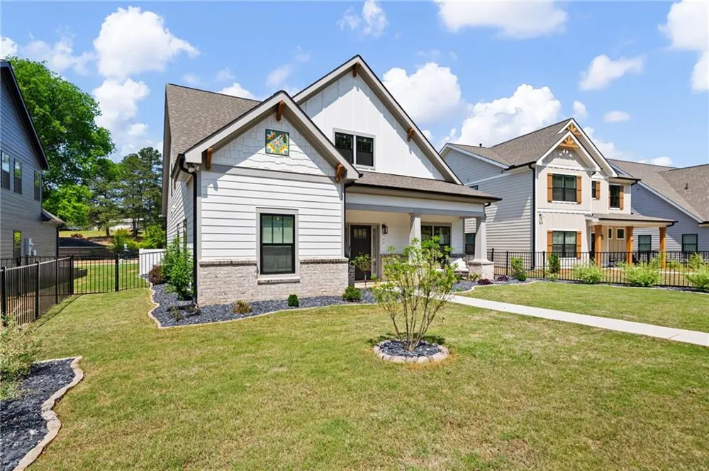 40 Puckett Road SE Emerson, GA 30137