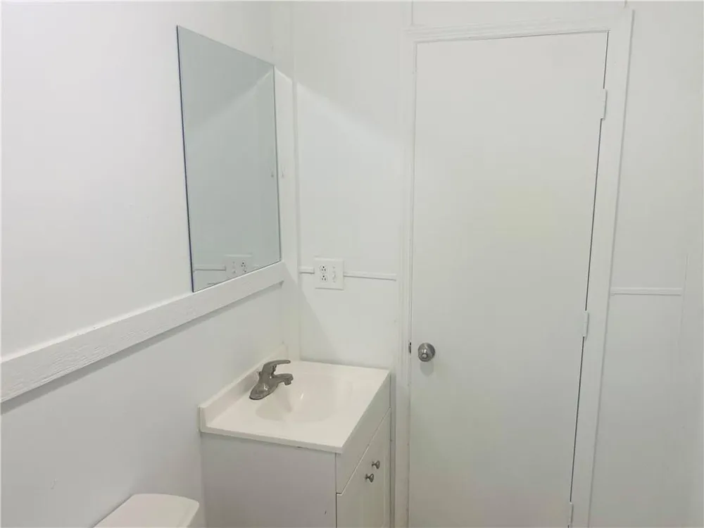 93 North Lumpkin, GA 31815