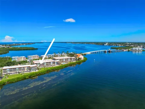 1551 BEACH ROAD #306