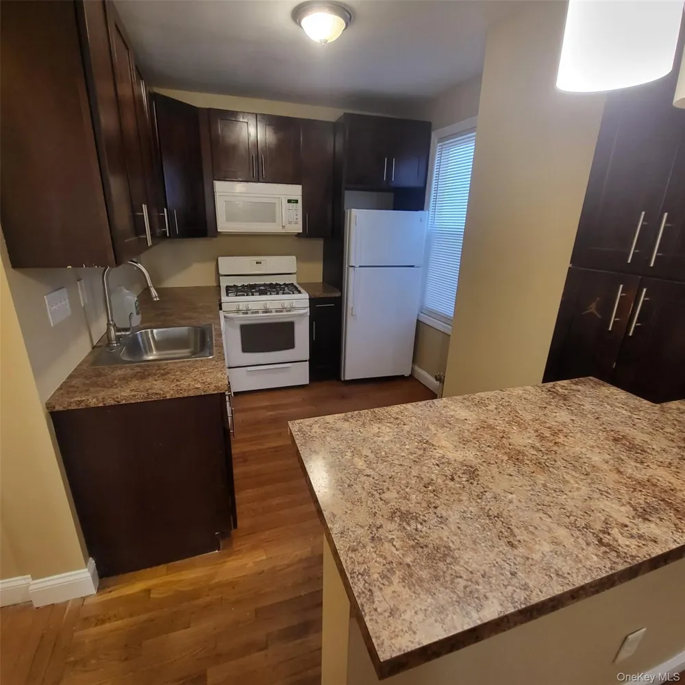607 S 5th Avenue #2nd Flr Duplex Mount Vernon, NY 10550