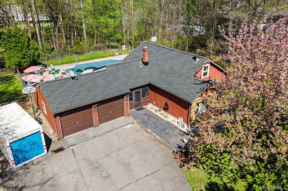 11 Hustis Road Cold Spring, NY 10516
