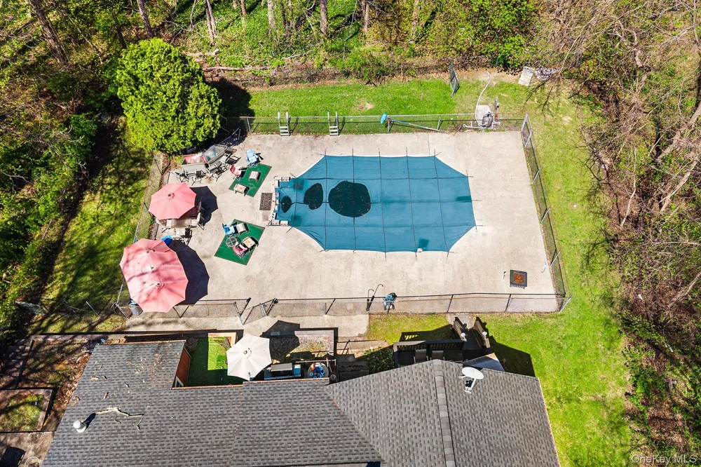 11 Hustis Road Cold Spring, NY 10516