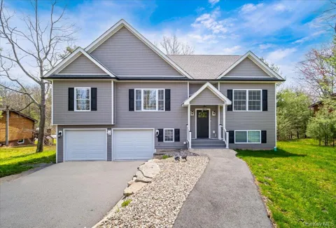 68 Picadilly Circle