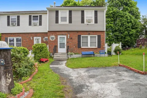 17 Harbor Hill Court