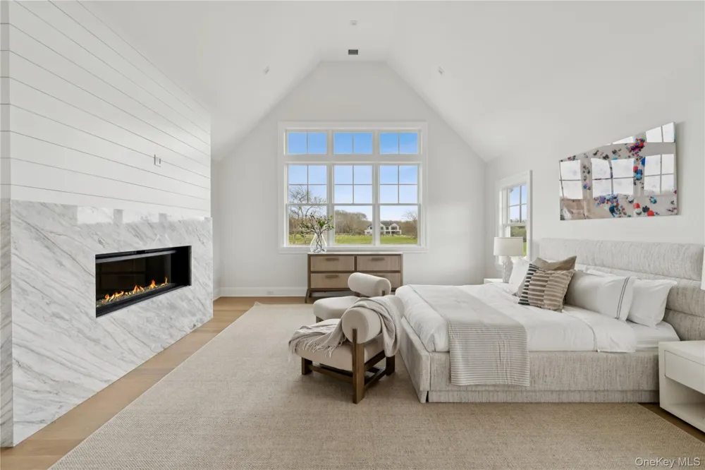 460 Edge Of Woods Road Water Mill, NY 11968