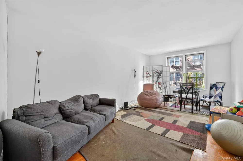 2105 Wallace Avenue #2A Bronx, NY 10462