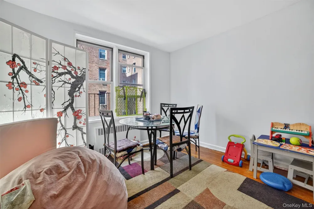 2105 Wallace Avenue #2A Bronx, NY 10462