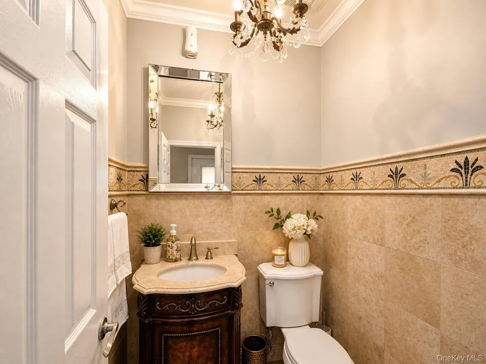 6 Inwood Place New Rochelle, NY 10801