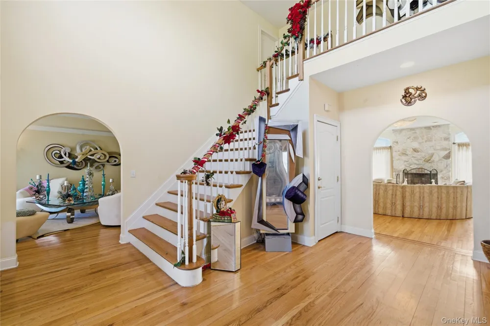 2 Deepwells Lane Saint James, NY 11780