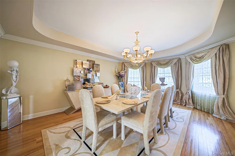 2 Deepwells Lane Saint James, NY 11780